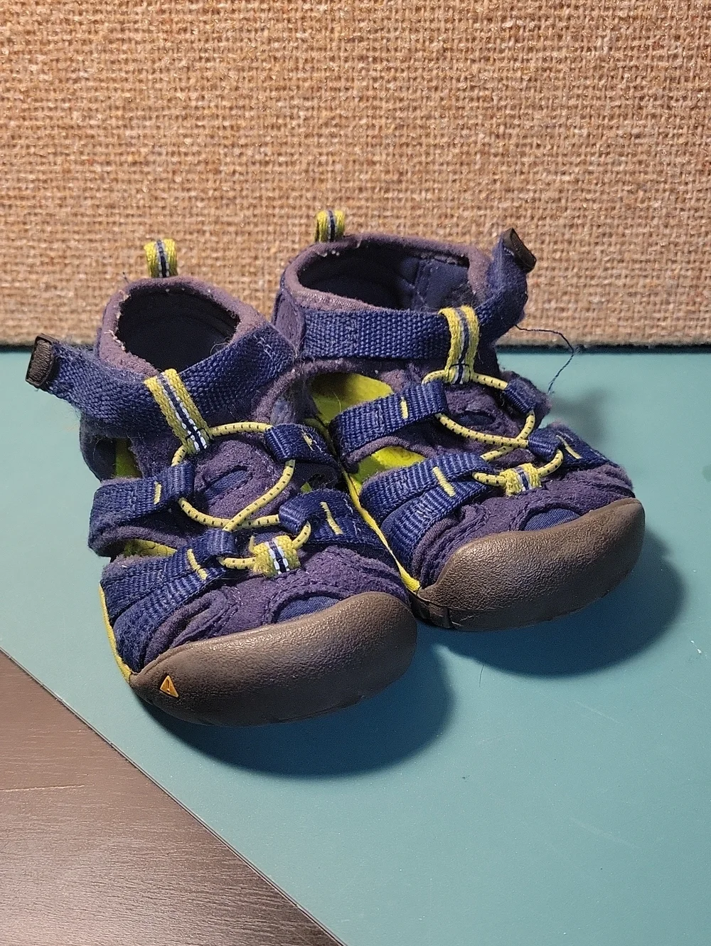 Keen Kids Navy and Yellow Outdoor Sandals Size 7 Kids